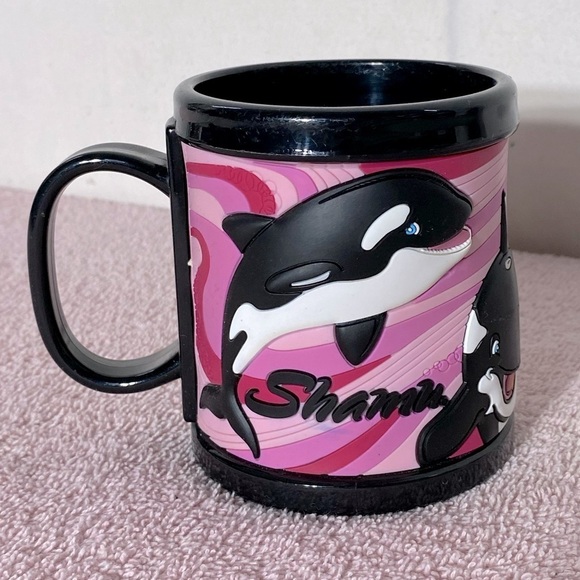 Vintage Pink Sea World Shamu Orca Mug “Hannah” - Picture 9 of 9